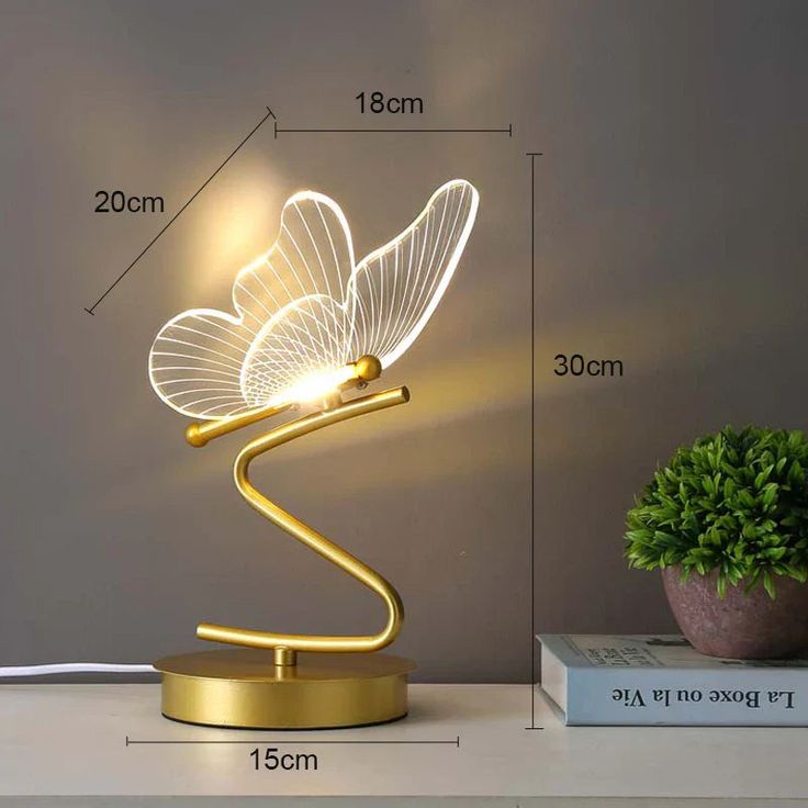 Bella Butterfly Lamp |  Zarafet ve Renklerin Dansı