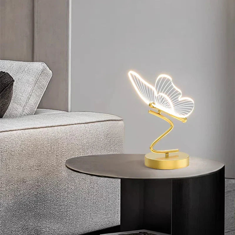 Bella Butterfly Lamp |  Zarafet ve Renklerin Dansı